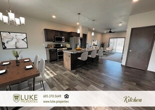 6309 S Burlow Trail in Sioux Falls, SD - Building Photo - Building Photo