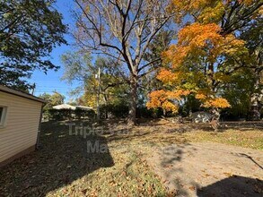 295 Brackleigh Ln in Florissant, MO - Building Photo - Building Photo