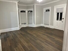 30 Pearl St, Unit 1 in Bainbridge, NY - Building Photo