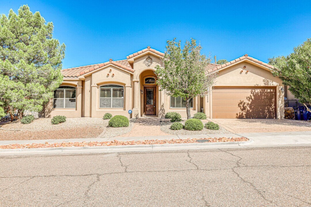 6459 Snowheights Ct in El Paso, TX - Building Photo