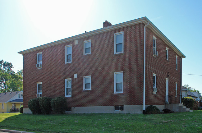 213 Bartlett Ave in Erlanger, KY - Foto de edificio - Building Photo