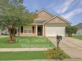 261 Emerald Isle Dr in Moncks Corner, SC - Building Photo