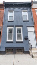 2227 Earp St in Philadelphia, PA - Building Photo - Building Photo