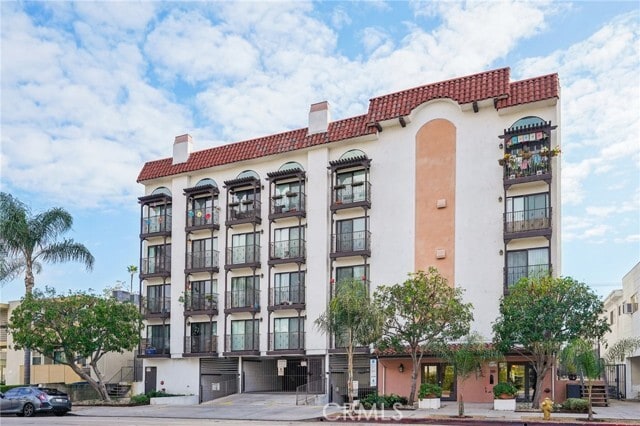 property at 11162 Camarillo St