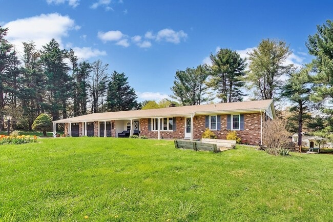 3904 Overlook Ln in Monrovia, MD - Building Photo - Building Photo