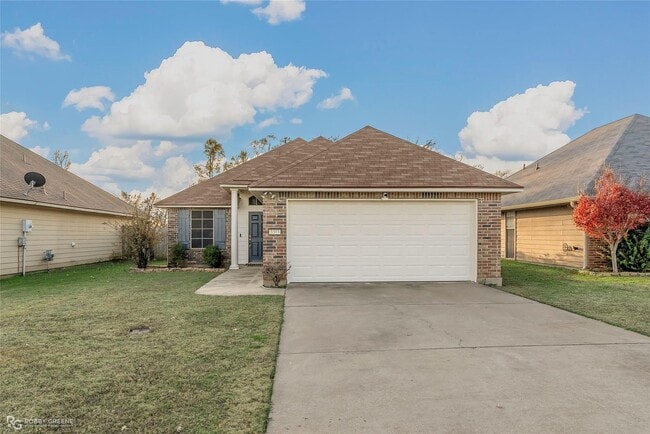 3303 Grand Lake Dr in Bossier City, LA - Building Photo - Building Photo