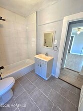 513 Sewall Ave in Asbury Park, NJ - Building Photo - Building Photo