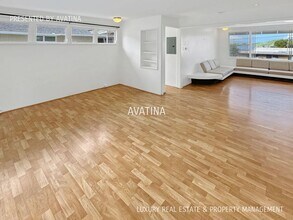 1223 Manulani St in Kailua, HI - Building Photo - Building Photo