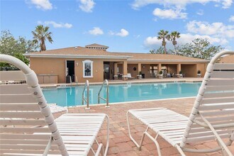 5223 Layton Dr in Venice, FL - Building Photo - Building Photo