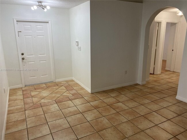 7601 NW 166th Ter in Hialeah, FL - Building Photo - Building Photo