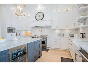 166xx-1630A 30A Ave in Surrey, BC - Building Photo - Building Photo