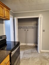 135 Kingsolver St in Bristol, VA - Building Photo - Building Photo