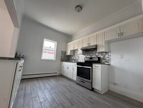 1112 Central Ave in Union City, NJ - Building Photo - Building Photo