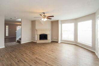 6614 Valerian Ln in Katy, TX - Foto de edificio - Building Photo