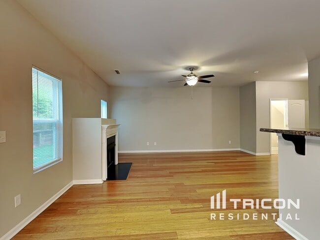 57 Ashton Bluff Cir in Mount Holly, NC - Building Photo - Building Photo