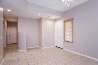 296 Sweet Sugar Pine Dr in Henderson, NV - Building Photo - Building Photo