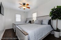 215 Webster Ave photo'