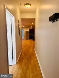 1833 Master St photo'