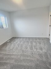 7725-7174 174 Ave NW in Edmonton, AB - Building Photo - Building Photo