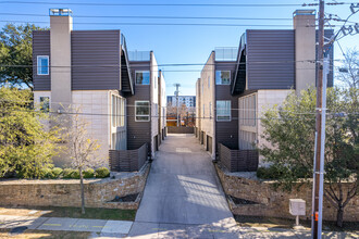 4206 Buena Vista St in Dallas, TX - Building Photo - Building Photo