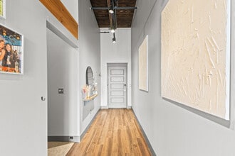 570 S Front St, Unit #303 in Columbus, OH - Building Photo - Building Photo