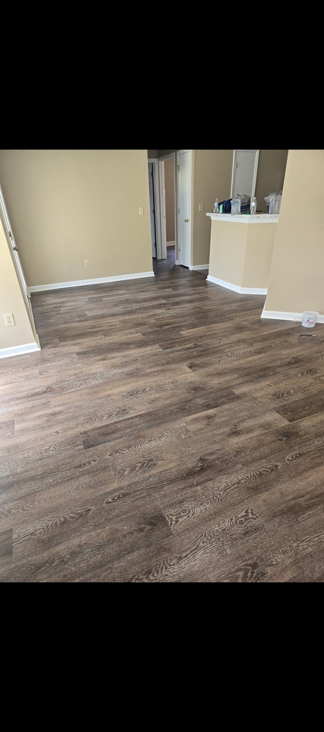 property at 104 Jasimine Ct