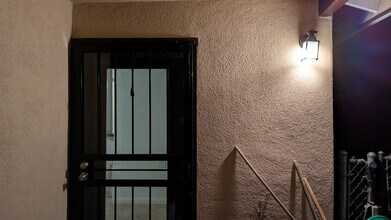 413 Beech St in Bakersfield, CA - Foto de edificio - Building Photo