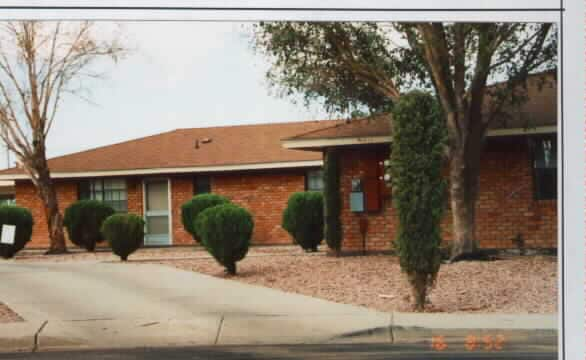 4411-4413 E Contessa St in Mesa, AZ - Building Photo