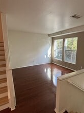 25916 Sandstone Ln in Los Angeles, CA - Building Photo - Building Photo