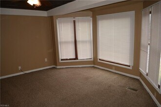 9605 Clifton Blvd in Cleveland, OH - Building Photo - Building Photo
