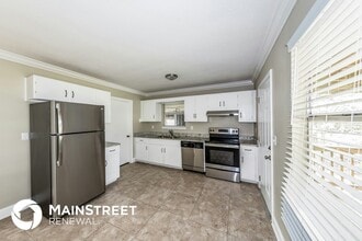 1822 Valley Run Cir in Birmingham, AL - Building Photo - Building Photo