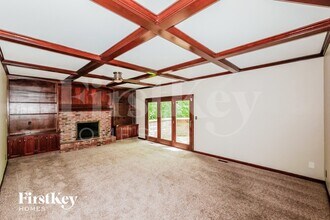 10387 Courageous Dr in Indianapolis, IN - Building Photo - Building Photo