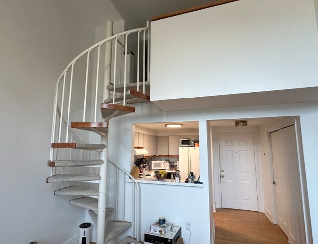 35 Walden St, Unit 3F in Cambridge, MA - Building Photo - Building Photo