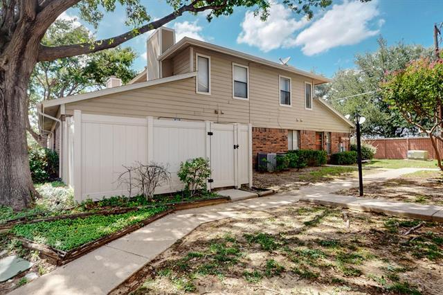 property at 2240 Tarpley Rd