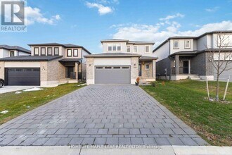 1576 Dylan St in London, ON - Building Photo - Building Photo