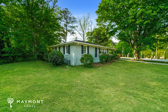 933 Clay Rd SW in Mableton, GA - Building Photo - Building Photo