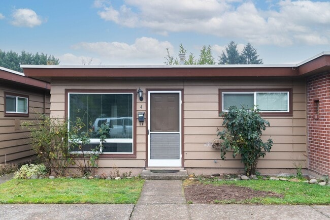 property at 152 E Milton St