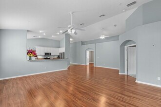 800 Crestwood Dr in St. Augustine, FL - Building Photo - Building Photo