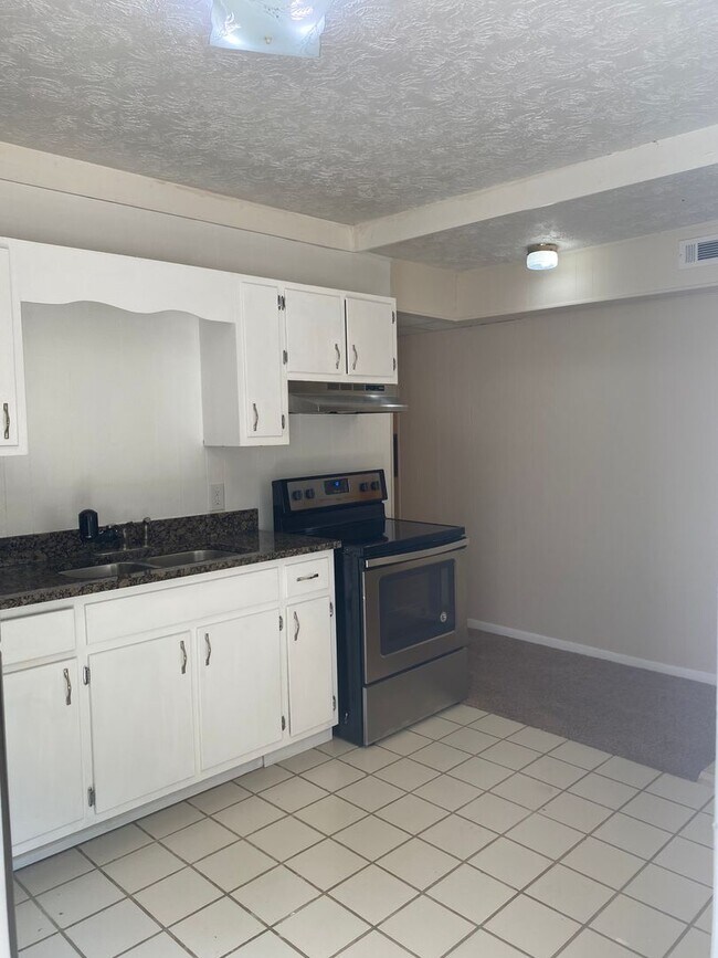 346 Reese St in Athens, GA - Building Photo - Building Photo