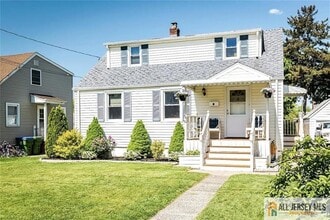 61 2nd St in Edison, NJ - Building Photo - Building Photo