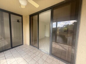 3050 NW 42nd Ave in Coconut Creek, FL - Building Photo - Building Photo