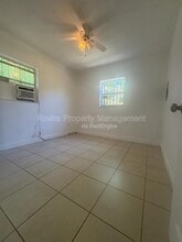 1592 NW 56th St in Miami, FL - Building Photo - Building Photo