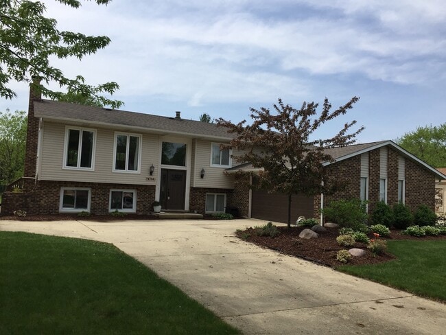 4504 Normandy Dr in Lisle, IL - Building Photo - Building Photo