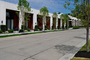 The Harrison in Royal Oak, MI - Building Photo