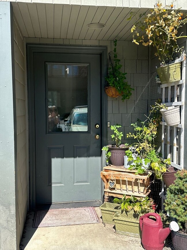 413 W Hood Ave-Unit -QBW Res 479 in Sisters, OR - Foto de edificio - Building Photo