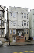 628 Kennedy Blvd in Bayonne, NJ - Building Photo - Building Photo