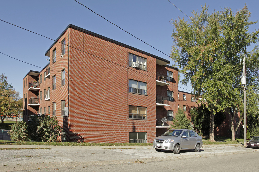 The Lucerne in Toronto, ON - Building Photo