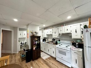 31 Falcon St, Unit 1 in Boston, MA - Building Photo - Building Photo