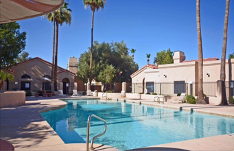 1111 W Summit Pl in Chandler, AZ - Building Photo - Building Photo