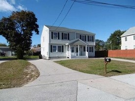 109 Bowman St, Unit 109 in Manchester, NH - Building Photo